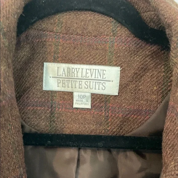 Larry Levine Dark Brown Blazer with Belt - Picture 2 of 5